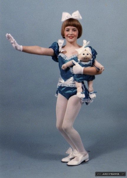 Young Annie Wersching dancing with Cabbage Patch Kid